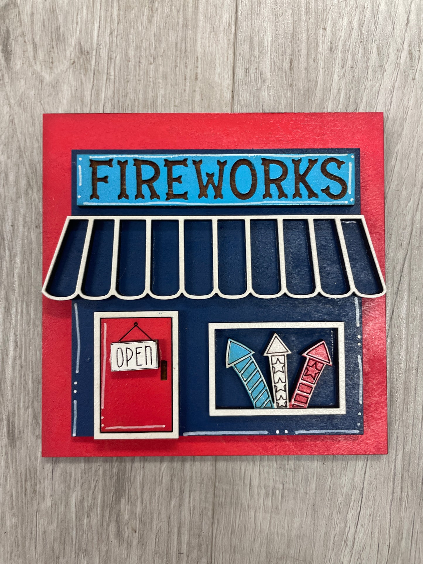 Fourth of July themed interchangeable square and rectangle inserts