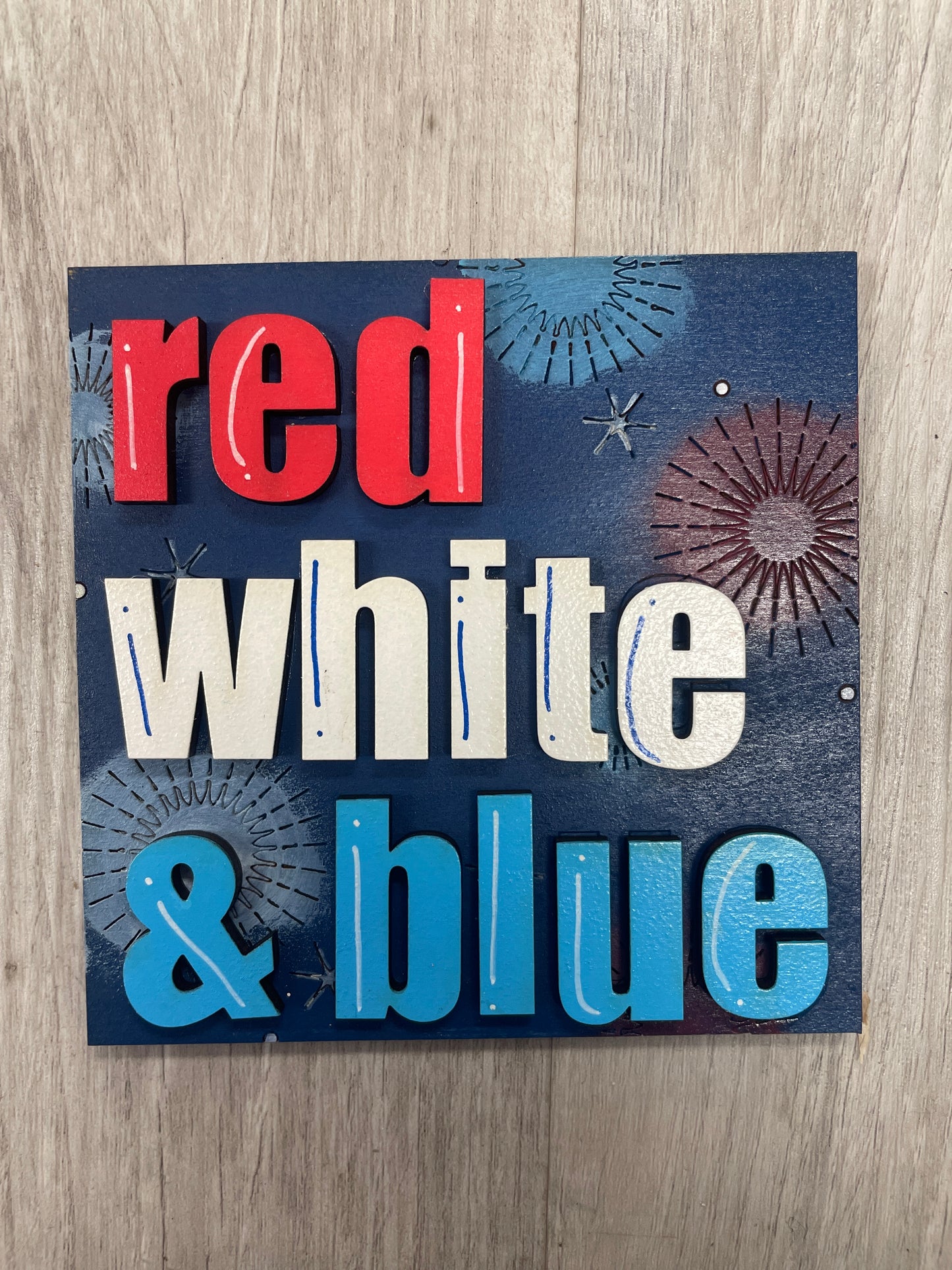 Fourth of July themed interchangeable square and rectangle inserts