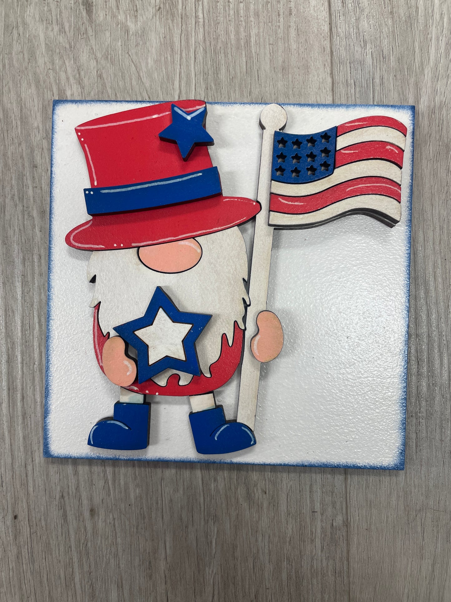 Fourth of July themed interchangeable square and rectangle inserts