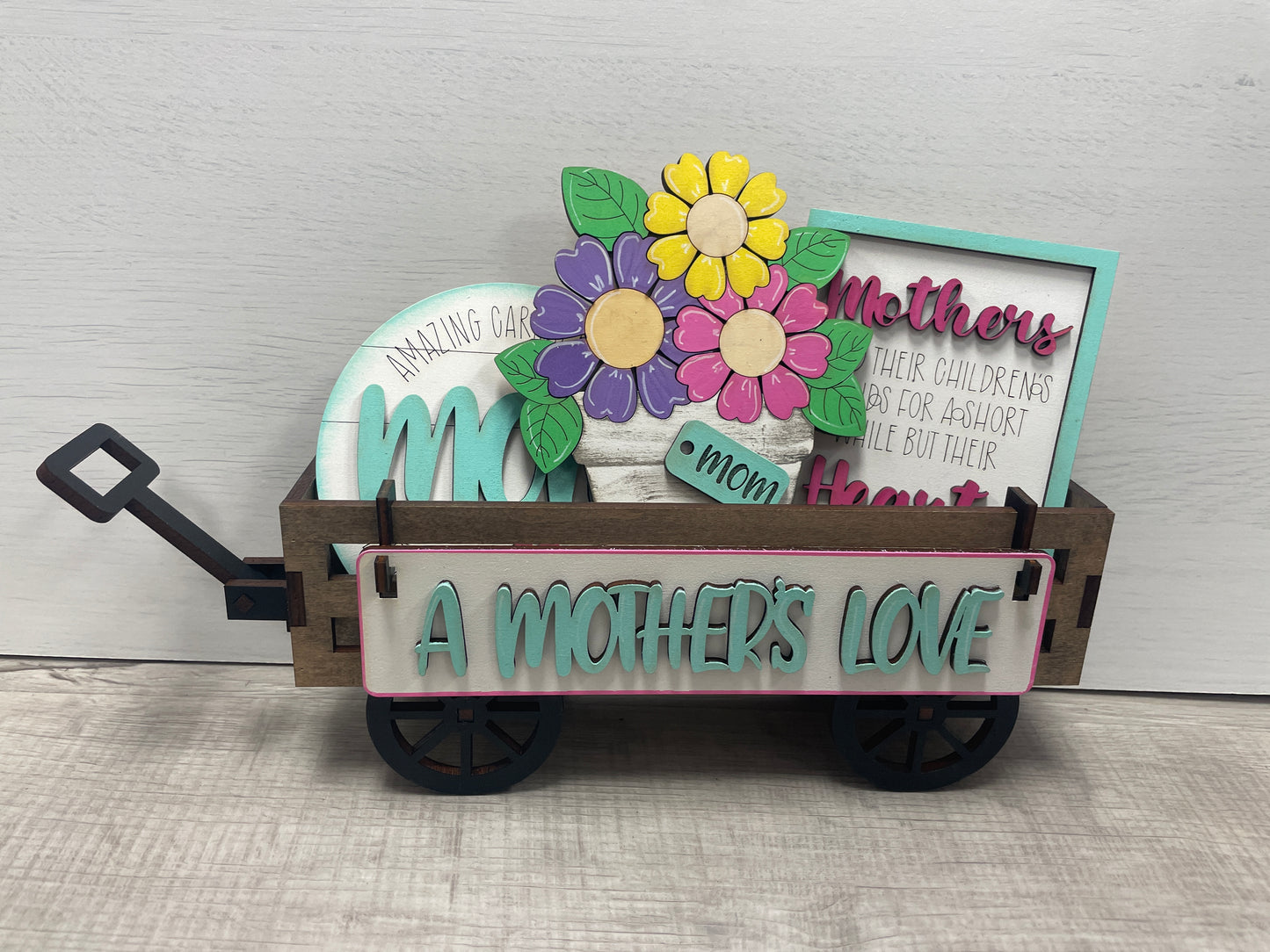 A mother’s love interchangeable insert set for wagon/shelf