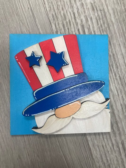 Patriotic gnome (head) square insert