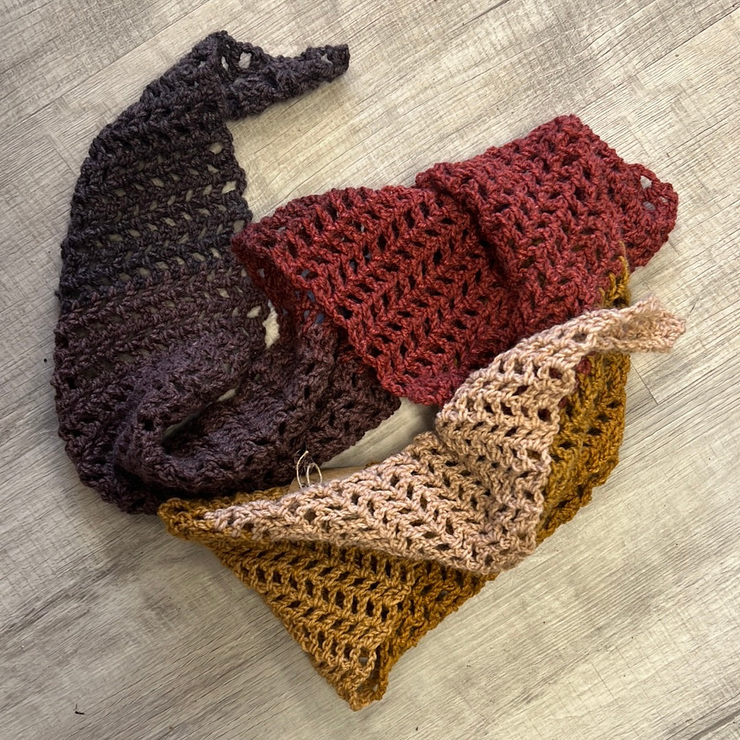 Triangle scarf