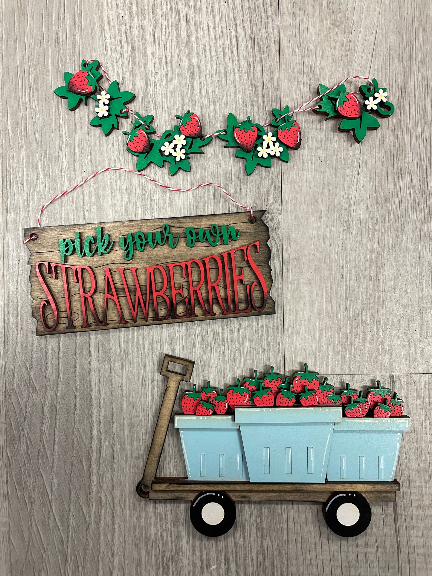 Strawberry wagon interchangeable fence set