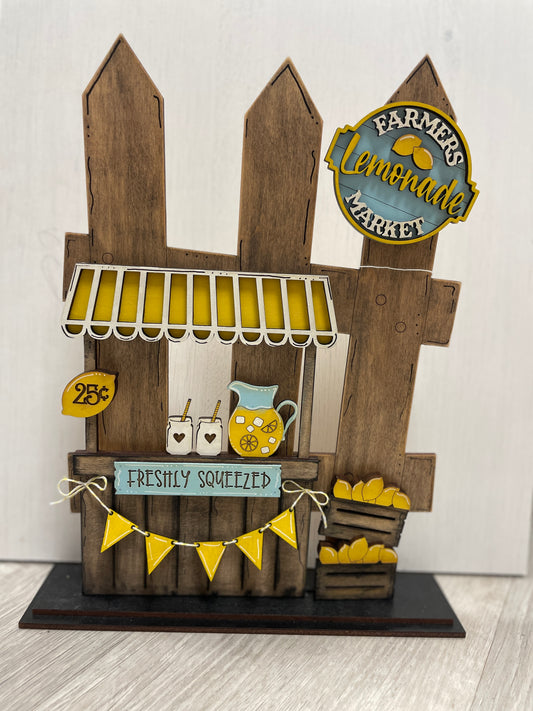 Interchangeable lemonade stand fence set