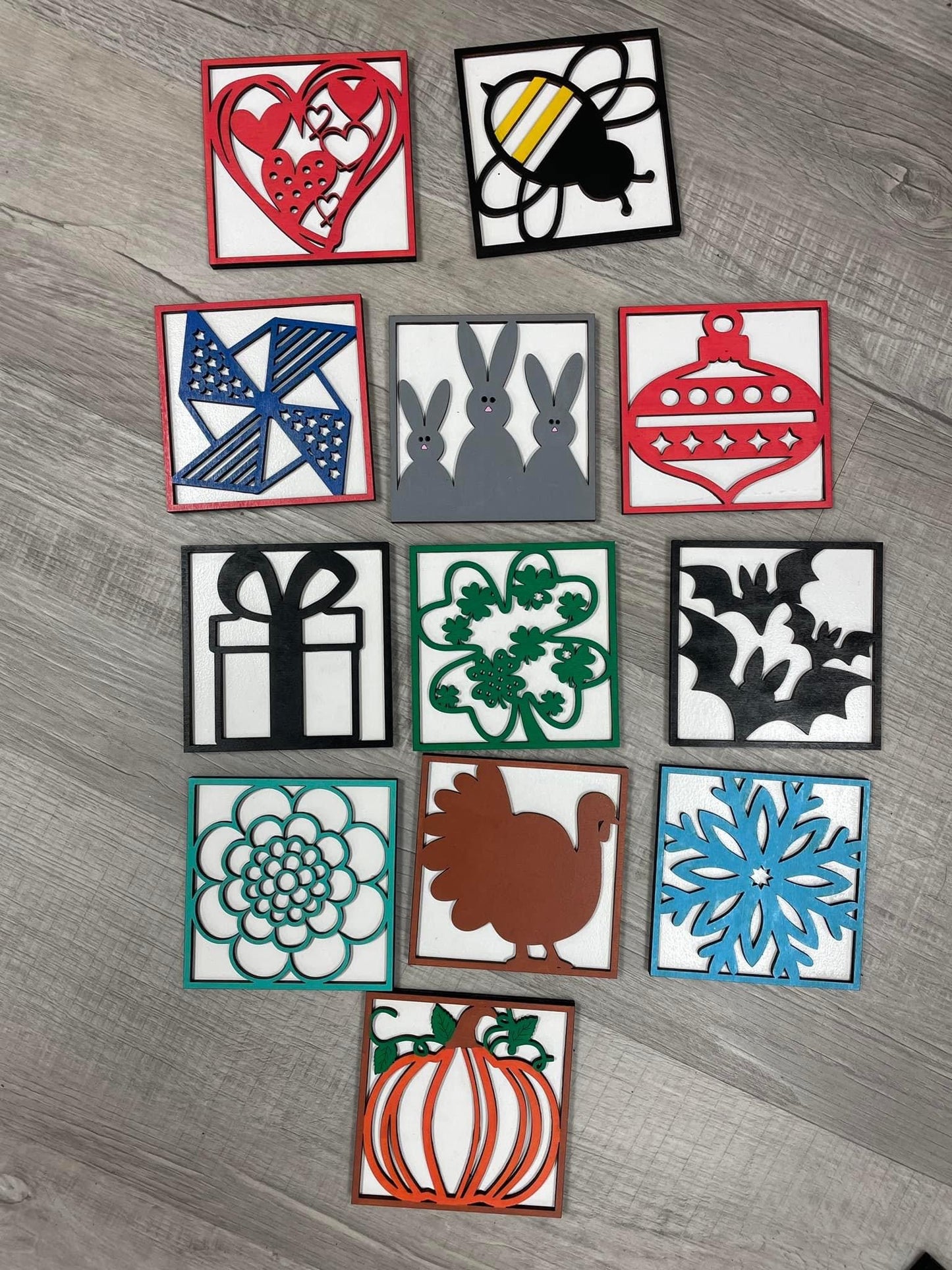 Seasonal square inserts